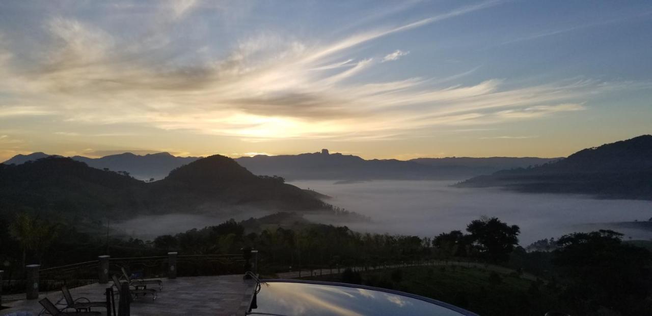 Hotel Pousada Aldeia Manacas São Bento do Sapucaí Exteriér fotografie